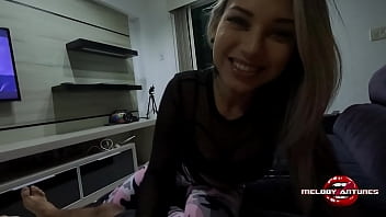 IF THAT APARTMENT WOULD TALK, THE BLONDE ENJOYS THE STAY AND FUCKS HOT WITH HER GIFT BOYFRIEND, THEN BREAKS UNTIL THE CAMERA BATTERY IS FINISHED | MELODY ANTUNES | FULL ON XVIDEO RED